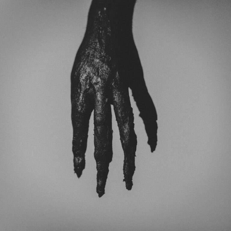 BRIQUEVILLE – IIII Review